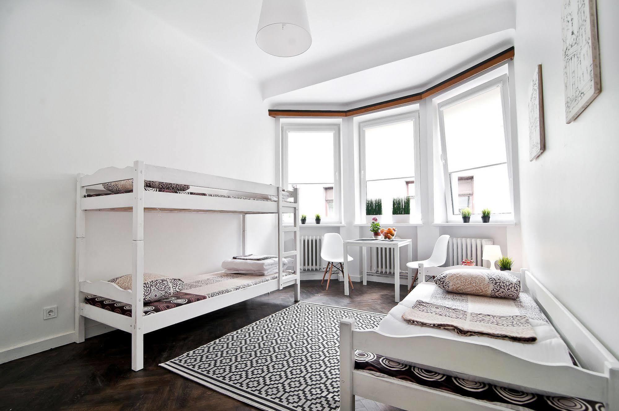 Extra Hostel "Easy Kaunas" Buitenkant foto