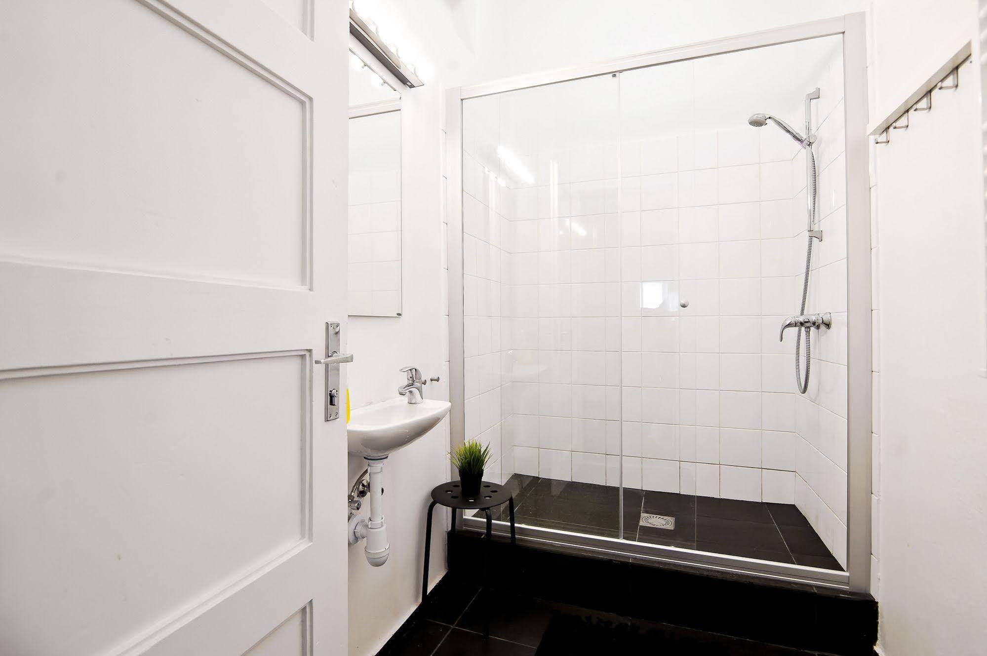 Extra Hostel "Easy Kaunas" Buitenkant foto